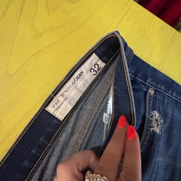 rag and bone distressed jeans - Picture 2 of 4